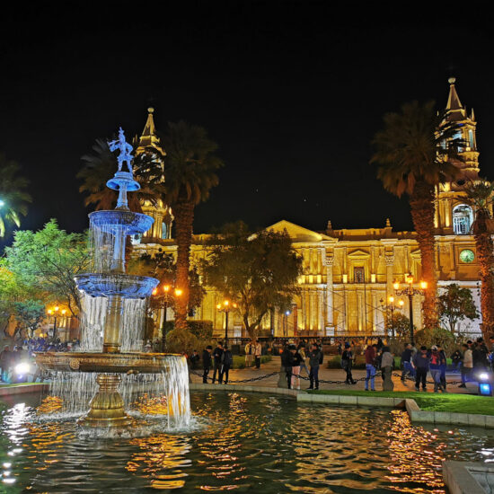 Arequipa-Plaza-de-Armas-3