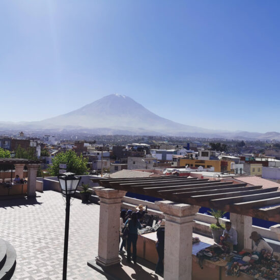 Arequipa-Yanahuara-El-Misti-2