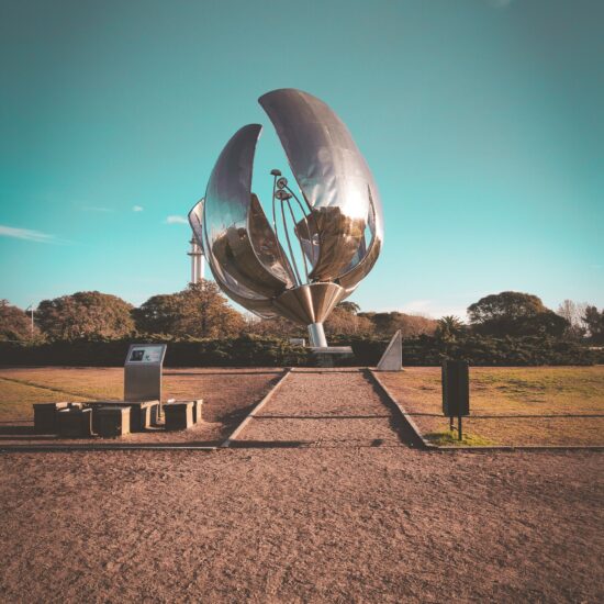 Argentina-Buenos-Aires-Floralis-Generica