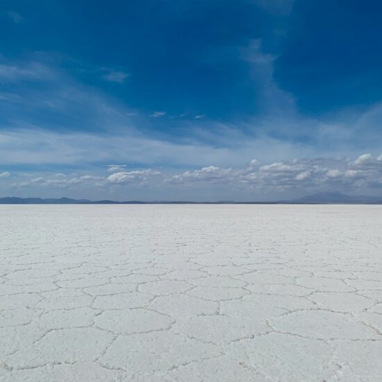 Bolivia-Salar-de-Uyuni-Flat