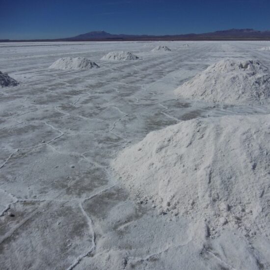 Bolivia-Salar-de-Uyuni-Salt