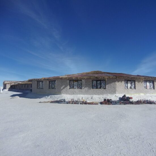 Bolivia-Salar-de-Uyuni-Salt-Hotel