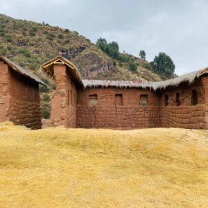 Peru-Huchuy-Qosqo