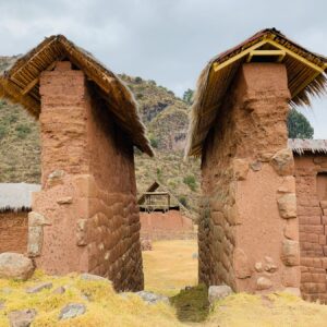 Peru-Huchuy-Qosqo